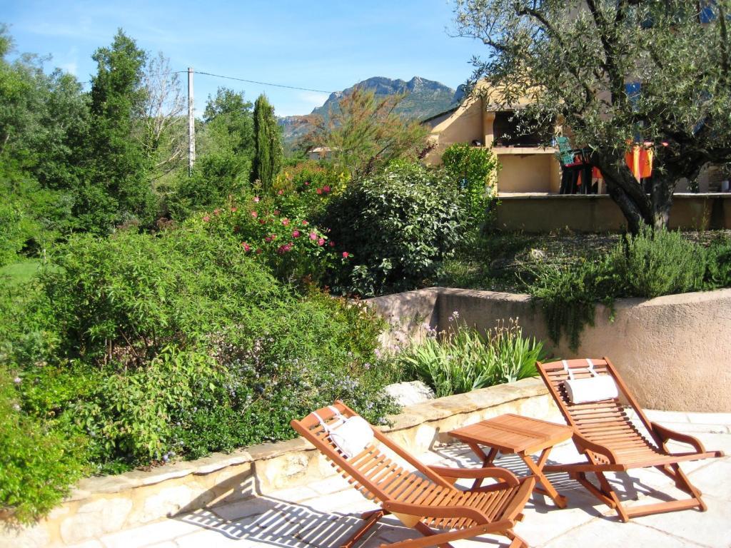 La Serenade Bed & Breakfast Buis-les-Baronnies Exterior photo